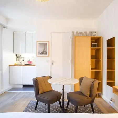 Chic Studio Near The Grands Boulevards Of Paris Apartamento París